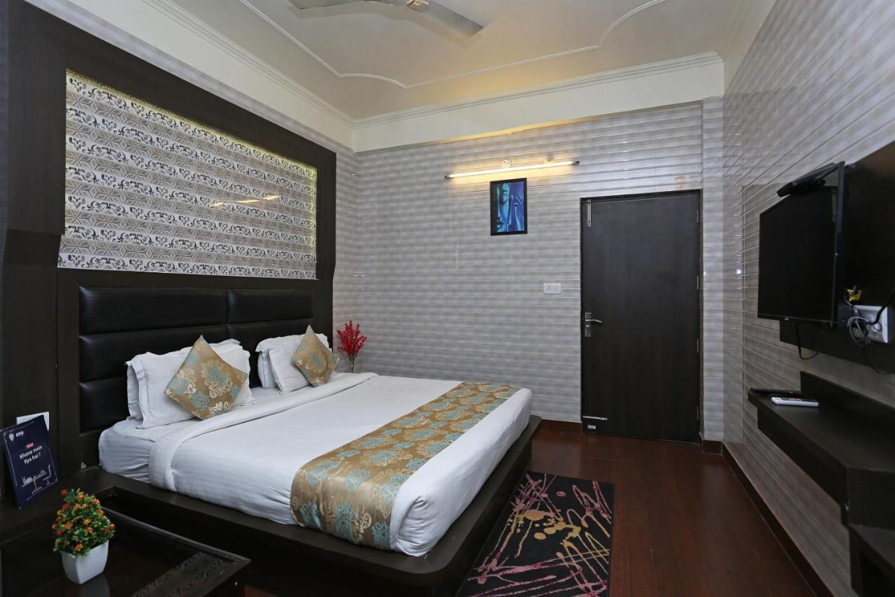 Oyo 5540 Etiler Hotel Katra  Ngoại thất bức ảnh